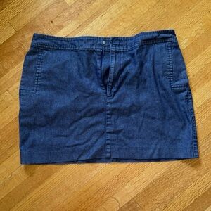 Club Monaco size 6 mini skirt